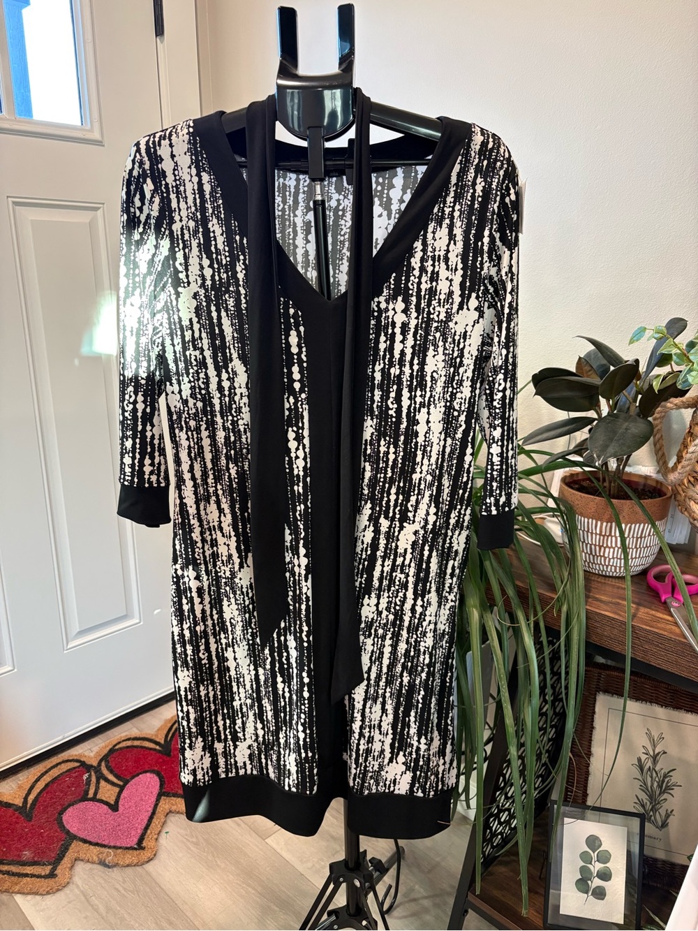 Banana Republic Black and White Patterned Dress